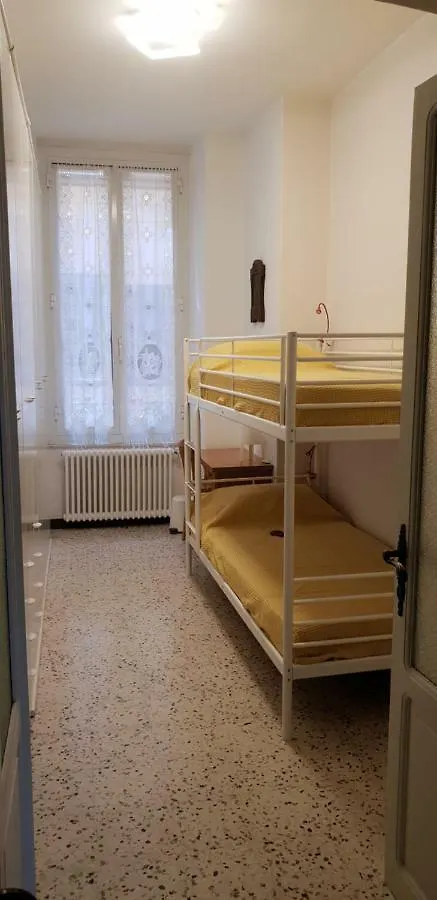 Glam Resort Luxury Lorenzo La Spezia Guest house